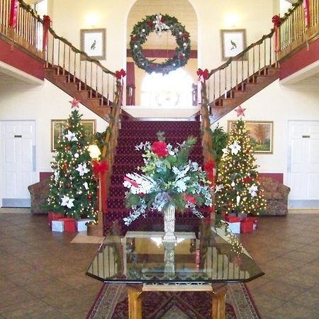 White Columns Inn Thomson Bagian luar foto